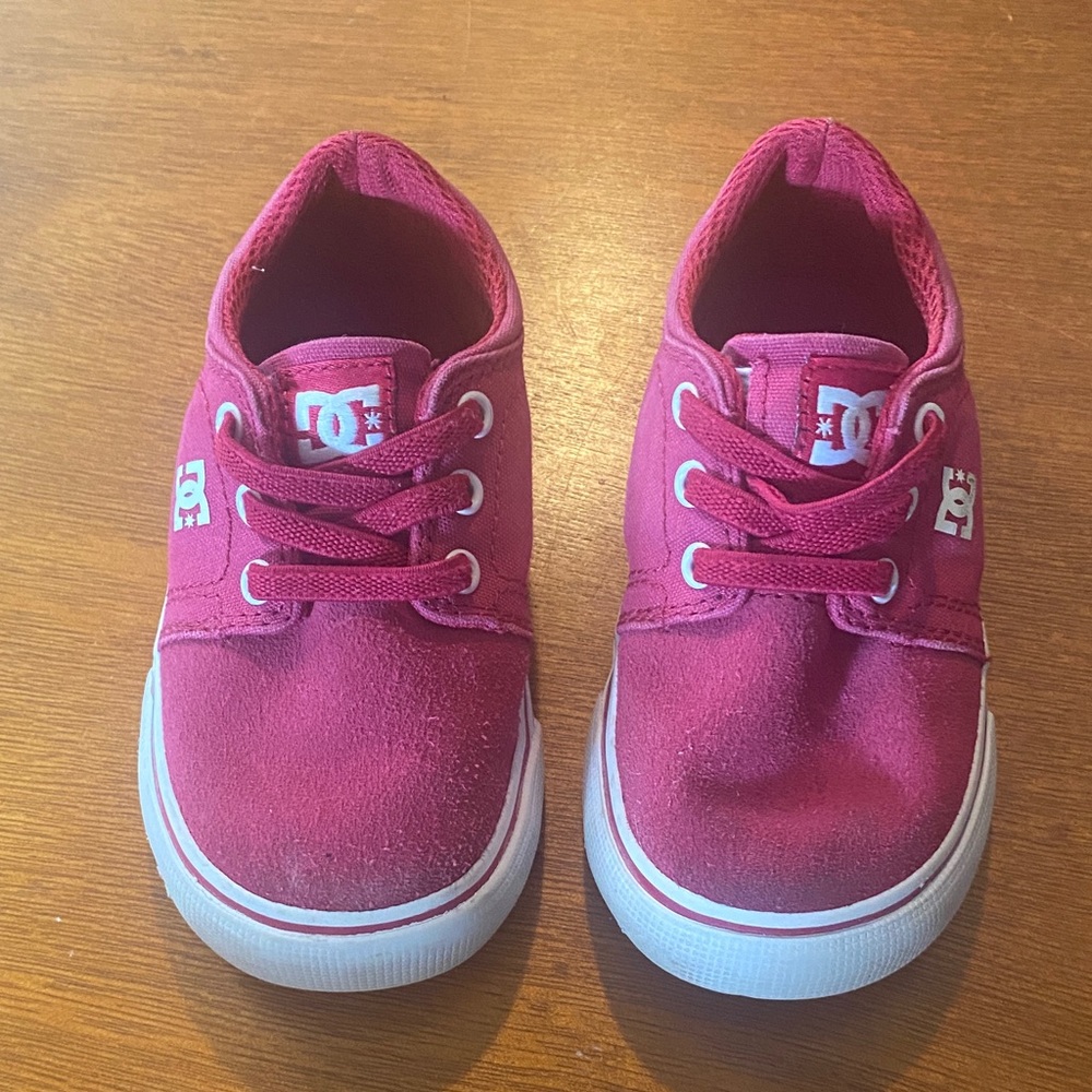 DC Kids' Fuchsia Sneakers